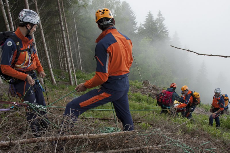 Im „Land der Berge“ für andere da