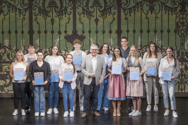 Große Bühne für die Lehre