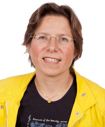 Angela LINDNER