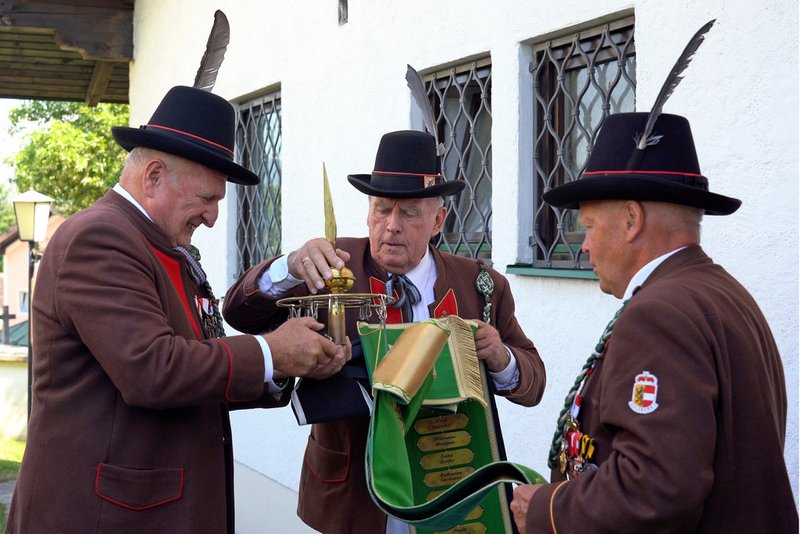 „Hoch an“ bei den Lieferinger Prangerschützen